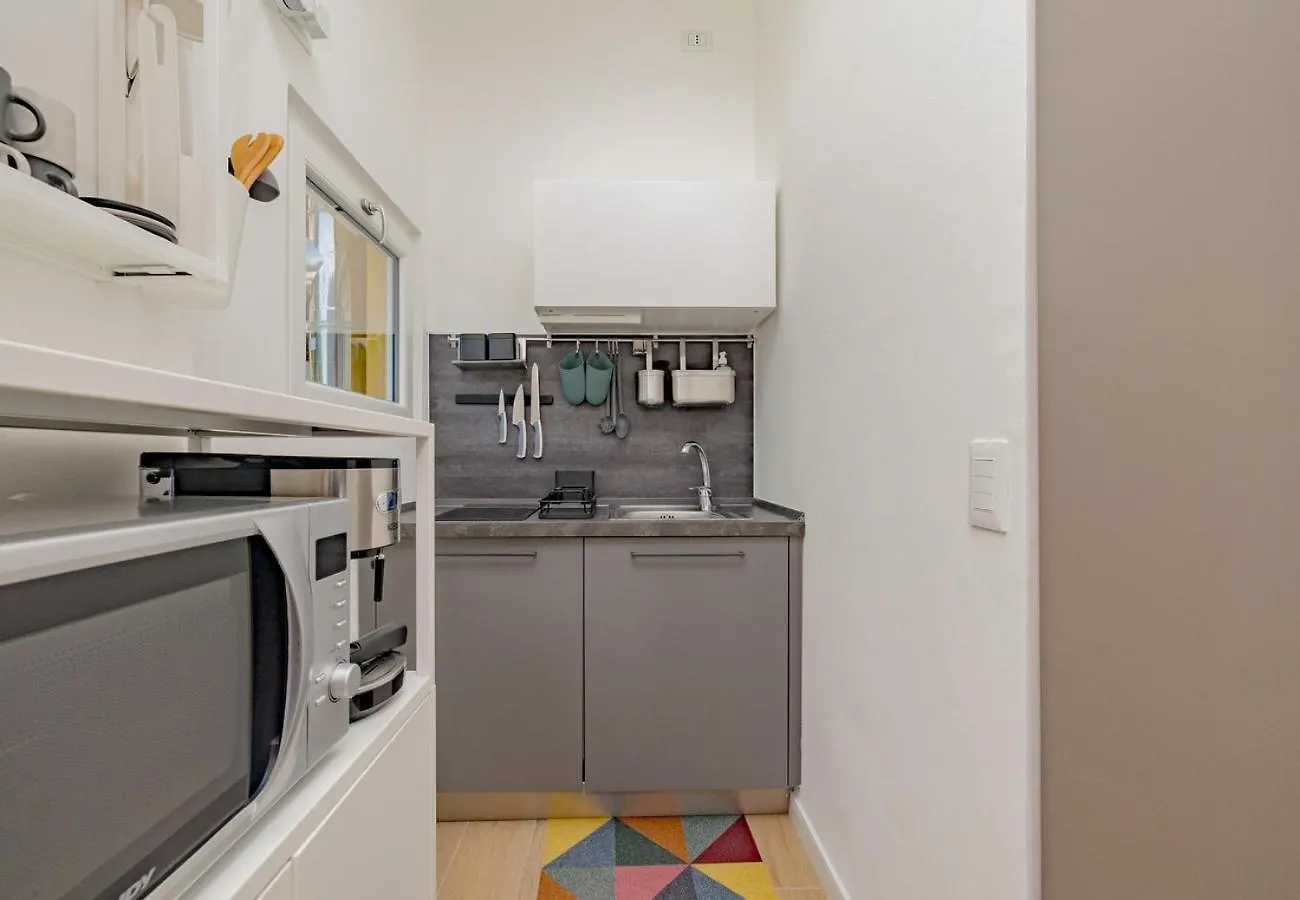 Comfy & Chic Vicino Famagosta E Universita Iulm Milan Apartment