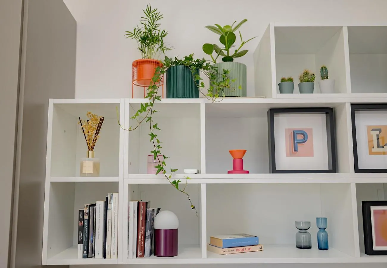 Comfy & Chic Vicino Famagosta E Universita Iulm Milan Apartment